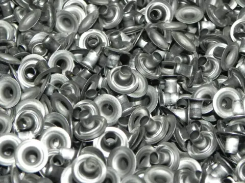 Ojalillos de aluminio vs. de hierro: cuál conviene para cada uso